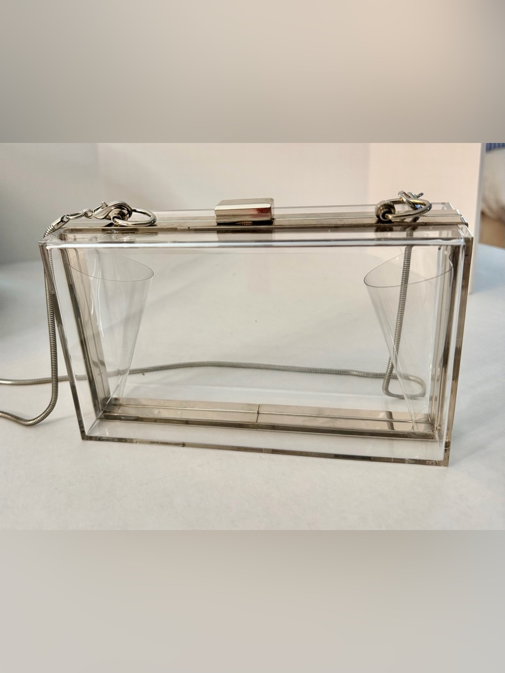 Clear Acrylic Box Clutch Evening Bag with Silver Tone Chain - Picture 2 of 5